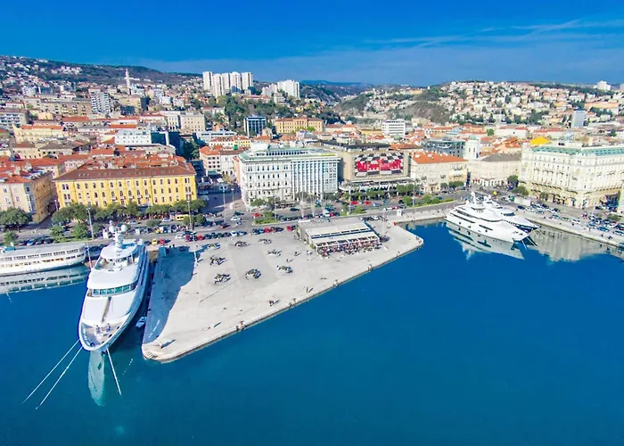 Apartment With Wifi - 18659 Rijeka